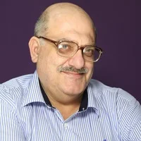 صورة عارف حجاوي